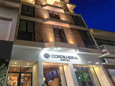 Cordilheira Hotel *
